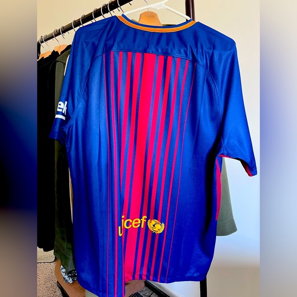 FC Barcelona NIKE Jersey - Picture 2 of 4